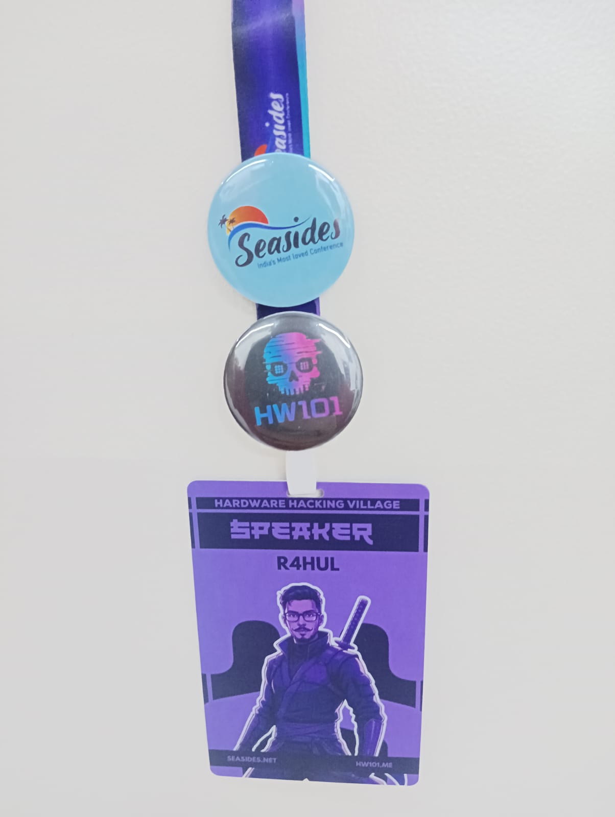 badge